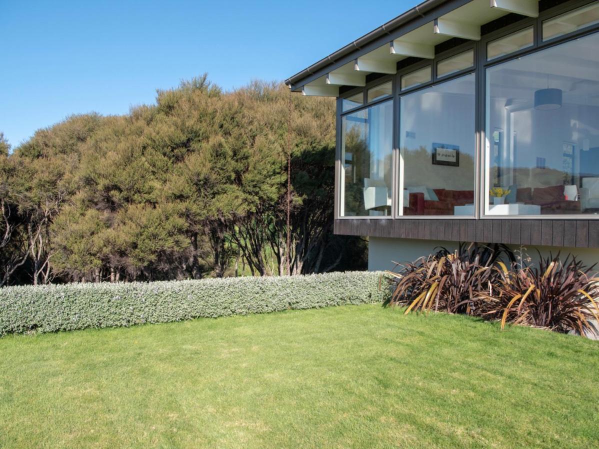 Kotare Point Paradise - Akaroa Holiday Home المظهر الخارجي الصورة